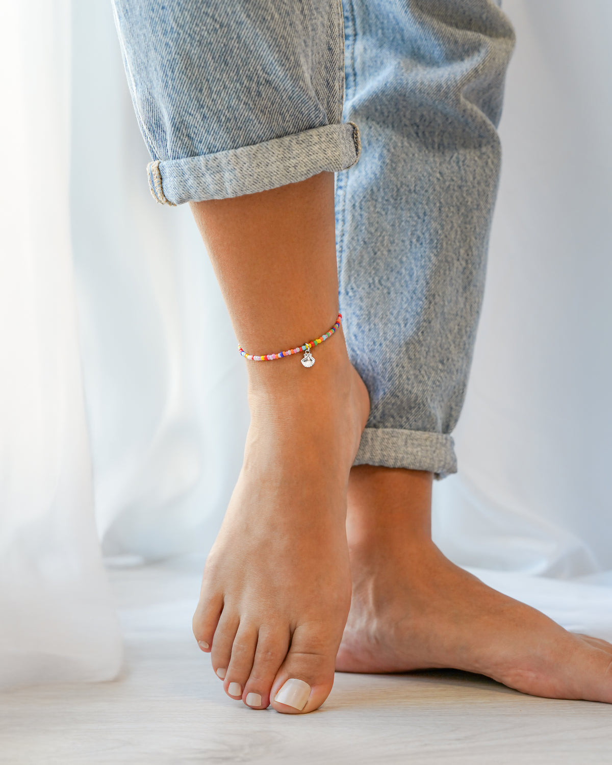 Mehrfarbige Muschel Fußkettchen - Emily Schmuck
