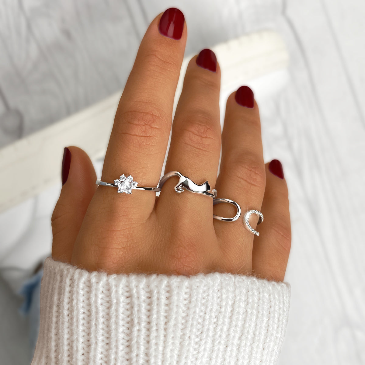 "Katzenartig" Ring - Emily Schmuck