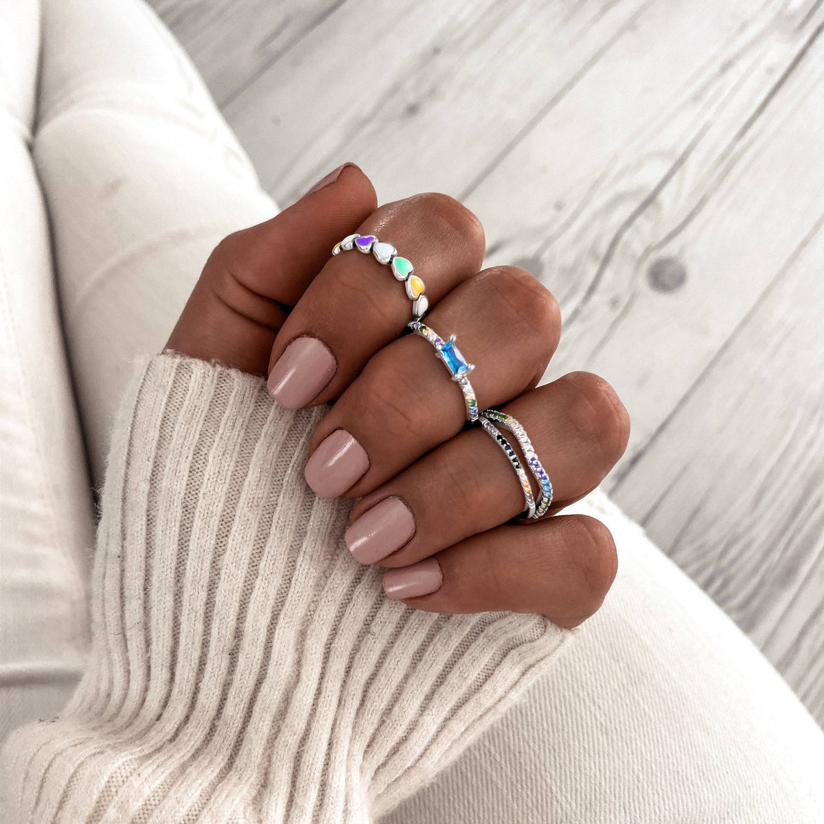 "Bunte Herzen" Ring - Emily Schmuck
