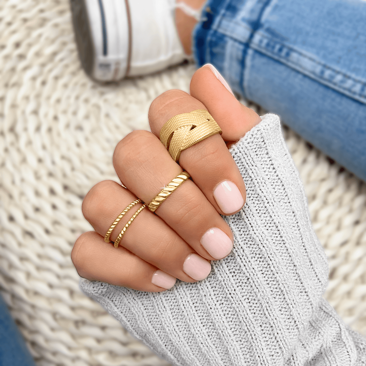 "Geflochtene Leinen" Ring - Emily Schmuck