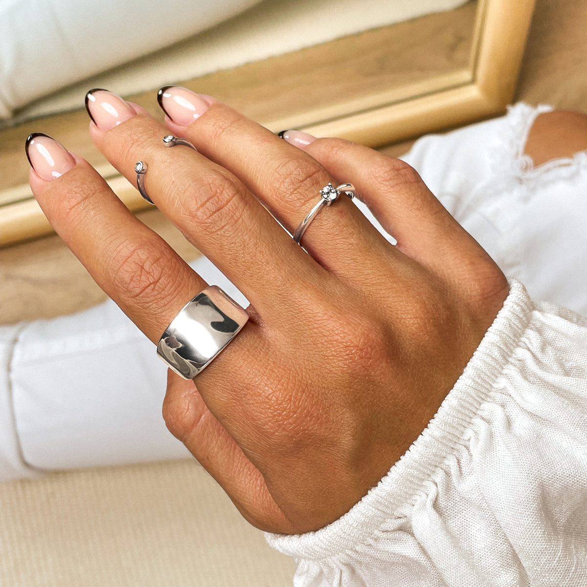 "Zylinder" Ring - Emily Schmuck
